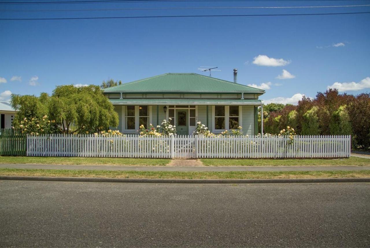The Green Villa Martinborough Exterior foto